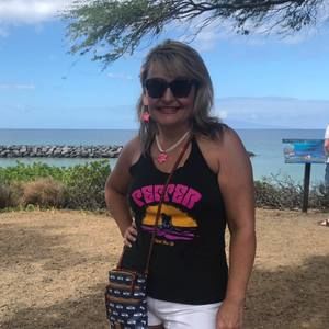 Meet your Posher, Lisa